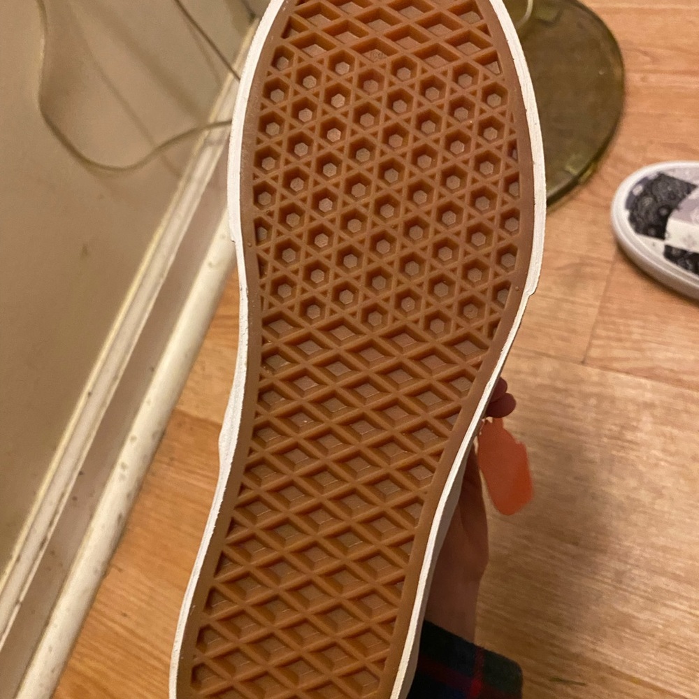 Customized Vans - Picture 5 of 5